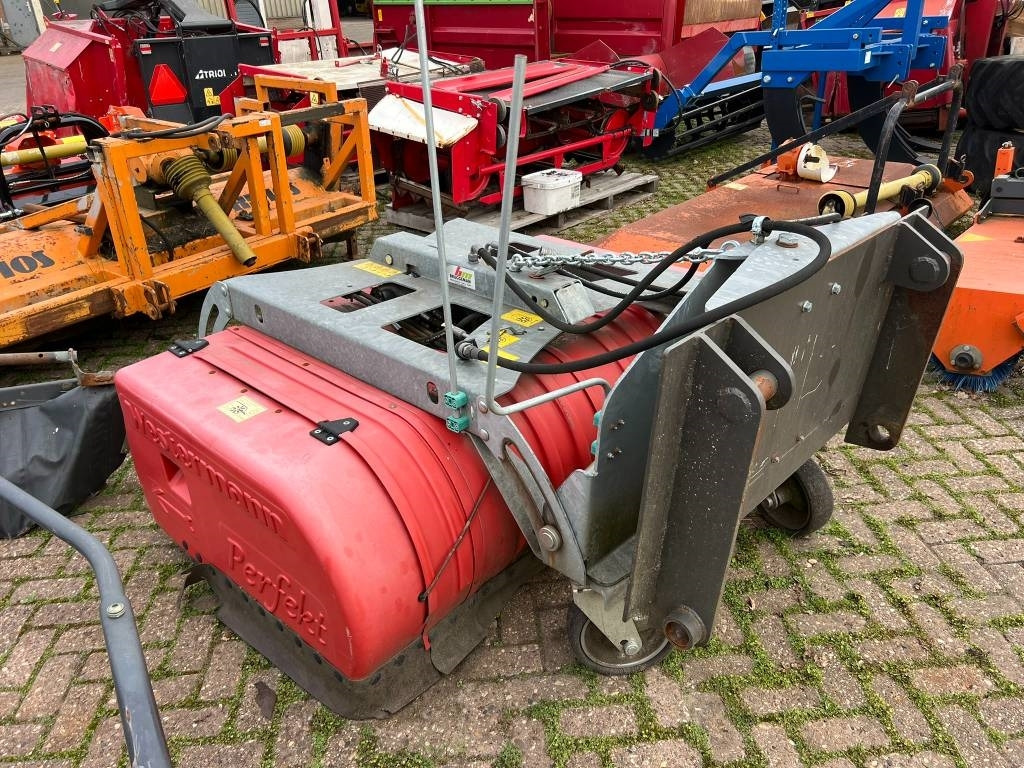 Westermann veegmachine Perfekt 1800 veegmachine - Birste: foto 2 Westermann veegmachine Perfekt 1800 veegmachine - Birste: foto 2