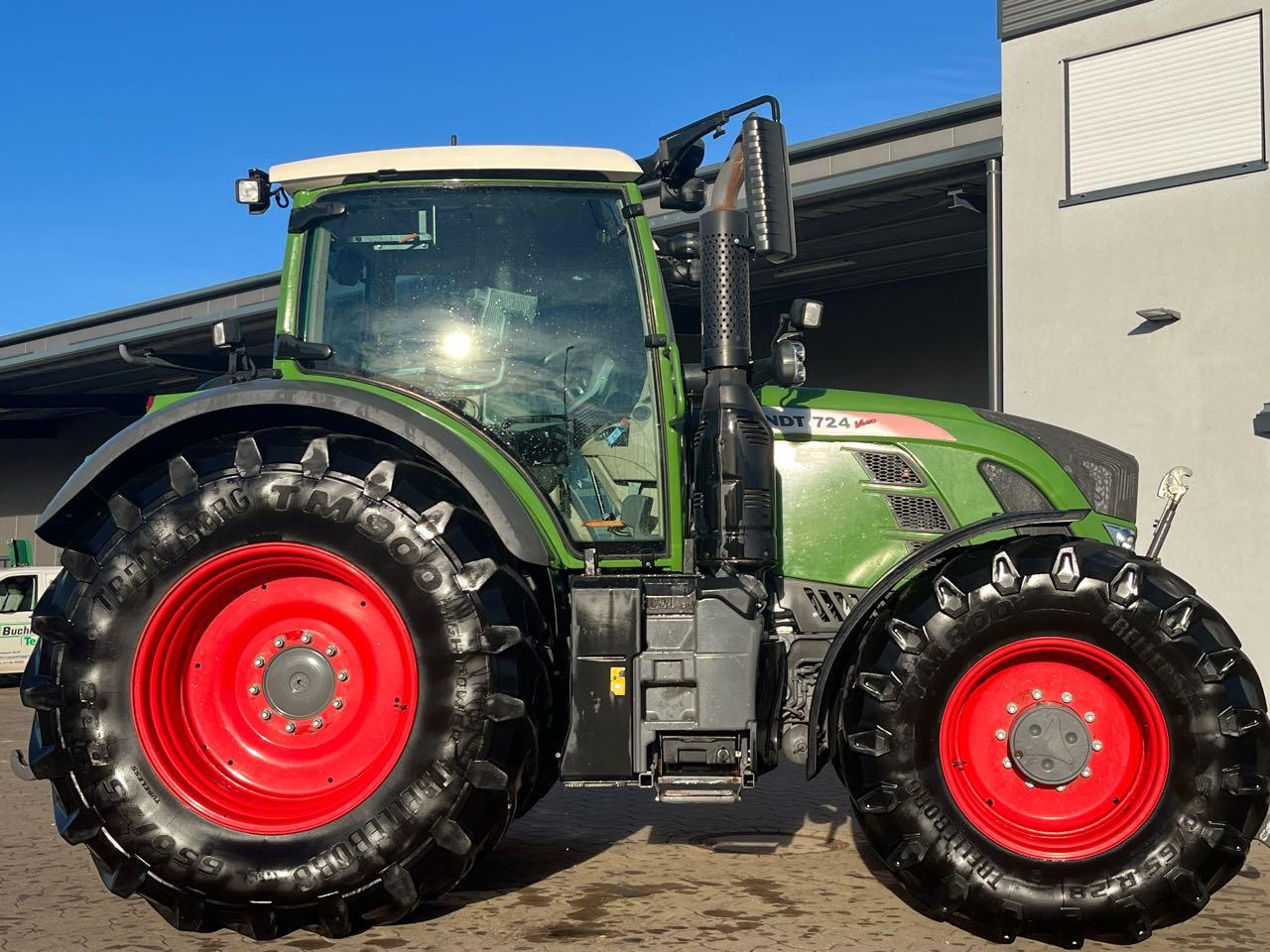 Fendt 724 Vario S4 ProfiPlus - Traktors: foto 5 Fendt 724 Vario S4 ProfiPlus - Traktors: foto 5