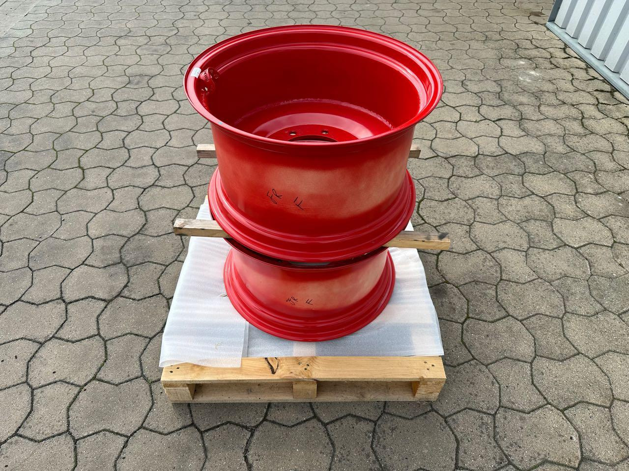 Grasdorf Felgen 14 x 24/W ET -80 - Riteņa disks: foto 2 Grasdorf Felgen 14 x 24/W ET -80 - Riteņa disks: foto 2