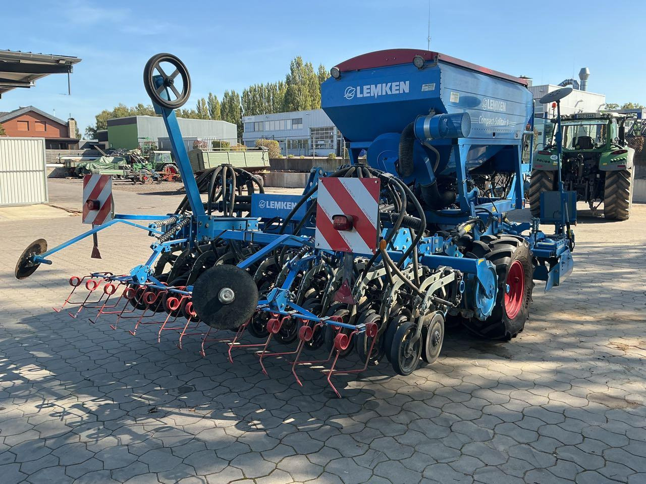 Lemken Compact Solitair 9/300 Z - Kombinētā sējmašīna: foto 5 Lemken Compact Solitair 9/300 Z - Kombinētā sējmašīna: foto 5
