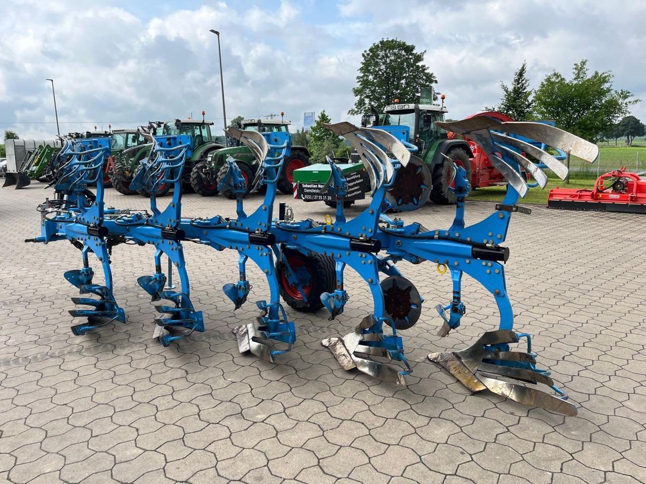Lemken Juwel 8 V T 5 L 90 TurnControl - Arkls: foto 4 Lemken Juwel 8 V T 5 L 90 TurnControl - Arkls: foto 4