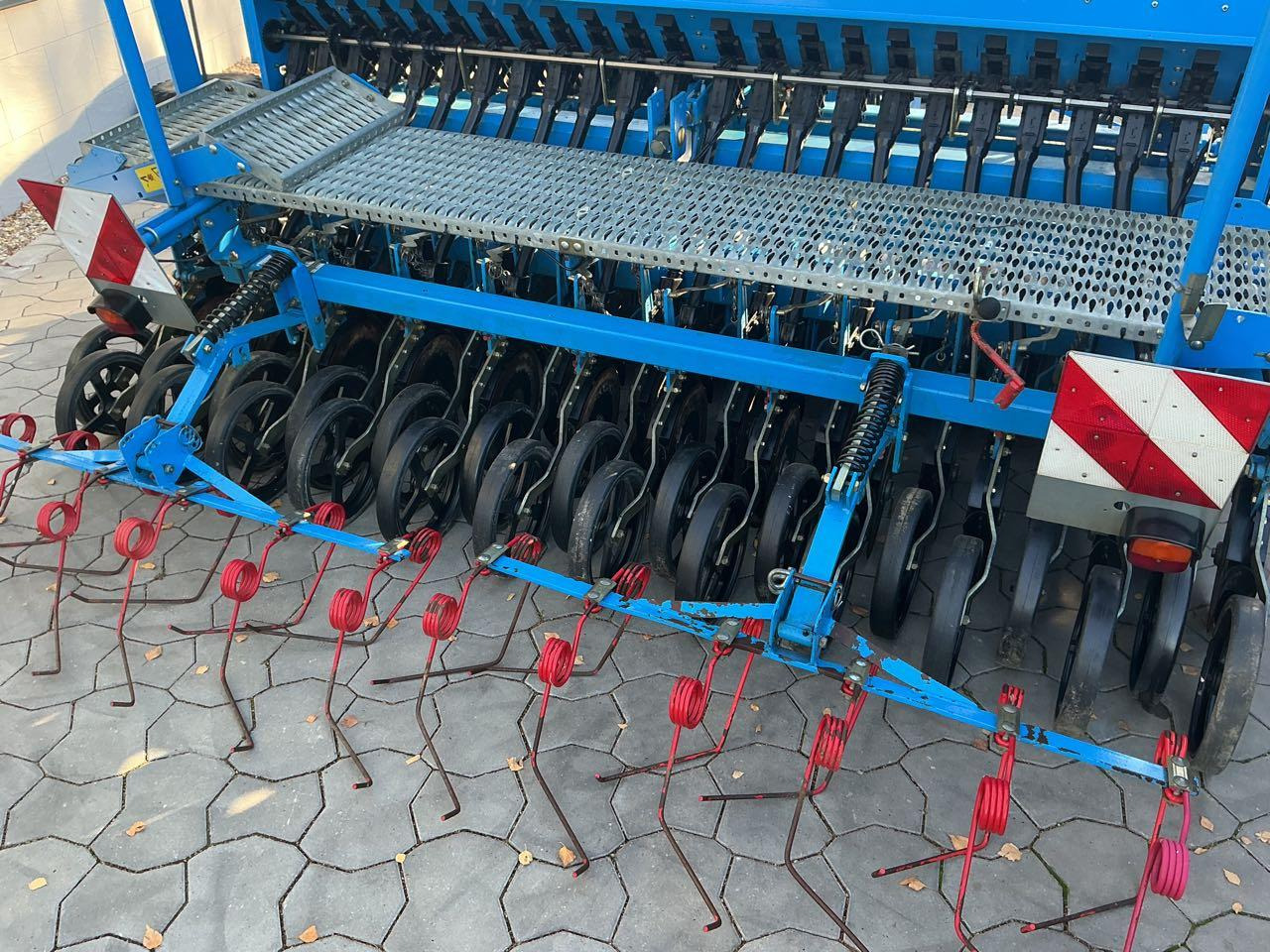 Lemken Saphir 7/300 DS - Kombinētā sējmašīna: foto 4 Lemken Saphir 7/300 DS - Kombinētā sējmašīna: foto 4