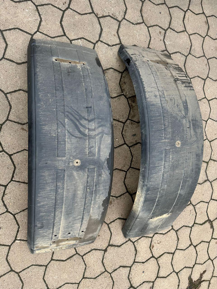 Fendt Kotflügel - Papildaprīkojums: foto 2 Fendt Kotflügel - Papildaprīkojums: foto 2