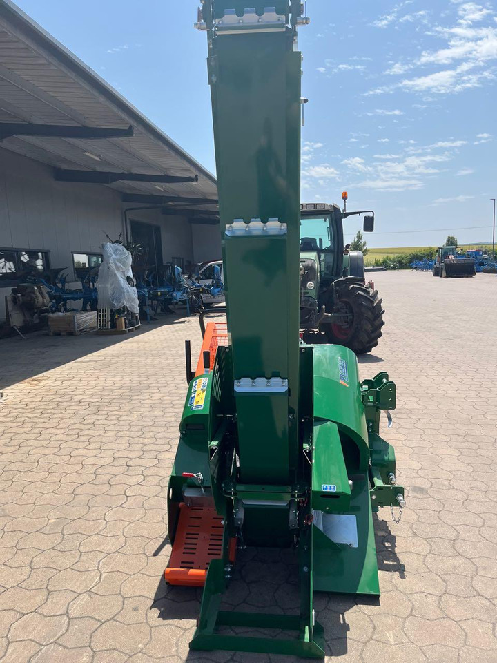 Posch EasyCut 700 ZE7,5+F4 - Malkas skaldītājs: foto 4 Posch EasyCut 700 ZE7,5+F4 - Malkas skaldītājs: foto 4