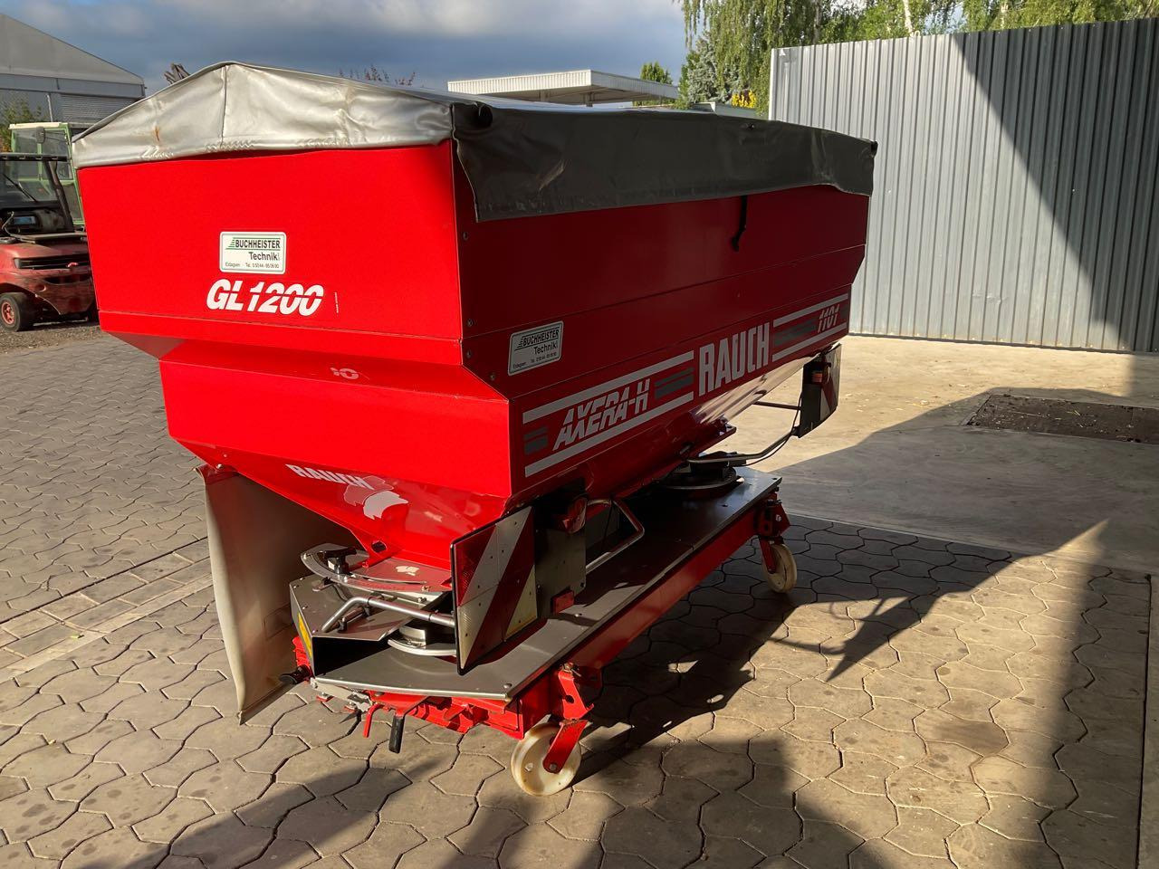 Rauch Axera H - Minerālmēslu izkliedētājs: foto 1 Rauch Axera H - Minerālmēslu izkliedētājs: foto 1