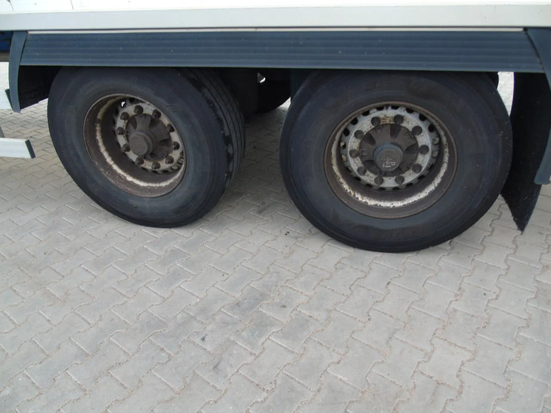 Puspiekabe slēgtā virsbūve Chereau ROLLERS + 2 AXLE: foto 9