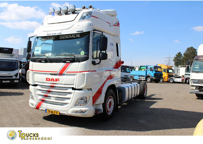 DAF CF 370 + euro 6 + ssc + full option - Šasija kravas automašīna: foto 1 DAF CF 370 + euro 6 + ssc + full option - Šasija kravas automašīna: foto 1