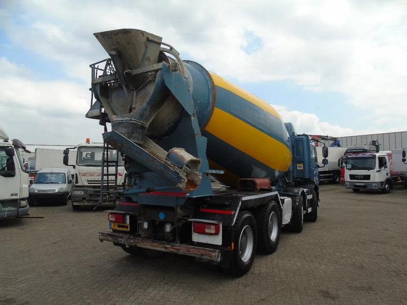 DAF CF 400 + 8X4 + MANUAL + SPRINGS + EURO 6 - Betona sūknis: foto 5 DAF CF 400 + 8X4 + MANUAL + SPRINGS + EURO 6 - Betona sūknis: foto 5