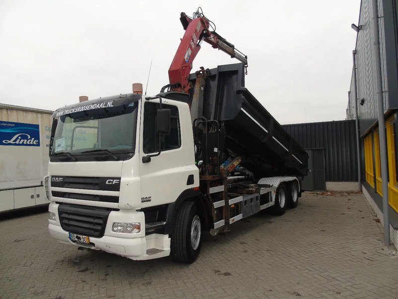 DAF CF 85.380 + MANUAL + HMF 1680 + HYVA + 6X2 - Kravas auto ar manipulatoru: foto 2 DAF CF 85.380 + MANUAL + HMF 1680 + HYVA + 6X2 - Kravas auto ar manipulatoru: foto 2