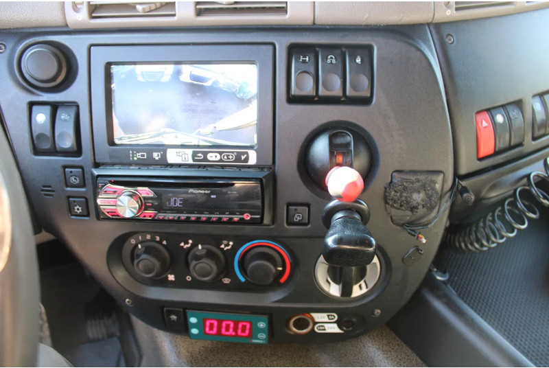 Pacēlājs ar āķi DAF CF 85.460 8X4 + 30 TON VDL hook + euro 5: foto 12