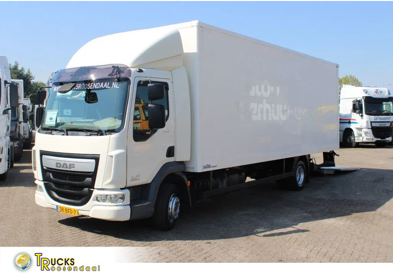 DAF LF 180 + Euro 6 + Dhollandia Lift + 12t - Kravas automašīna ar slēgto virsbūvi: foto 1 DAF LF 180 + Euro 6 + Dhollandia Lift + 12t - Kravas automašīna ar slēgto virsbūvi: foto 1