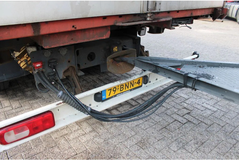 Kravas automašīna ar tentu DAF XF 106.460 + Euro 6 + 6X2 + retarder + price is for complete incl combi: foto 16