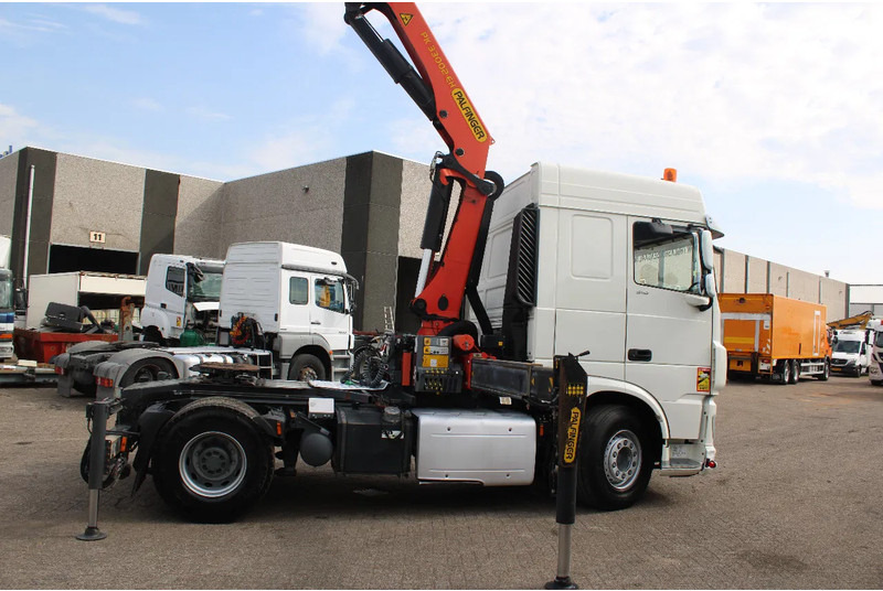 DAF XF 106.510 + PALFINGER 330002EH + 656 hours + EURO 6 - Kravas auto ar manipulatoru: foto 4 DAF XF 106.510 + PALFINGER 330002EH + 656 hours + EURO 6 - Kravas auto ar manipulatoru: foto 4