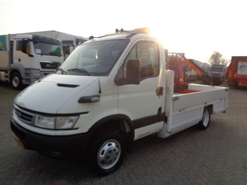 Iveco Daily reserved !!! 40C17 + Manual - Automašīna ar kravas platformu: foto 2 Iveco Daily reserved !!! 40C17 + Manual - Automašīna ar kravas platformu: foto 2