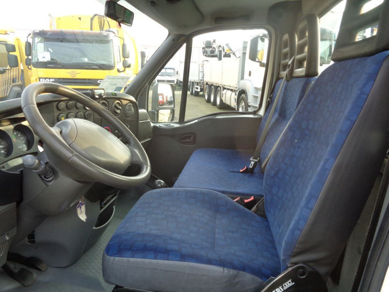 Iveco Daily reserved !!! 40C17 + Manual - Automašīna ar kravas platformu: foto 4 Iveco Daily reserved !!! 40C17 + Manual - Automašīna ar kravas platformu: foto 4
