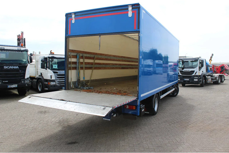 Iveco Eurocargo 120E18 + LIFT + EURO 6 + 10 PIECES IN STOCK - Kravas automašīna ar slēgto virsbūvi: foto 4 Iveco Eurocargo 120E18 + LIFT + EURO 6 + 10 PIECES IN STOCK - Kravas automašīna ar slēgto virsbūvi: foto 4