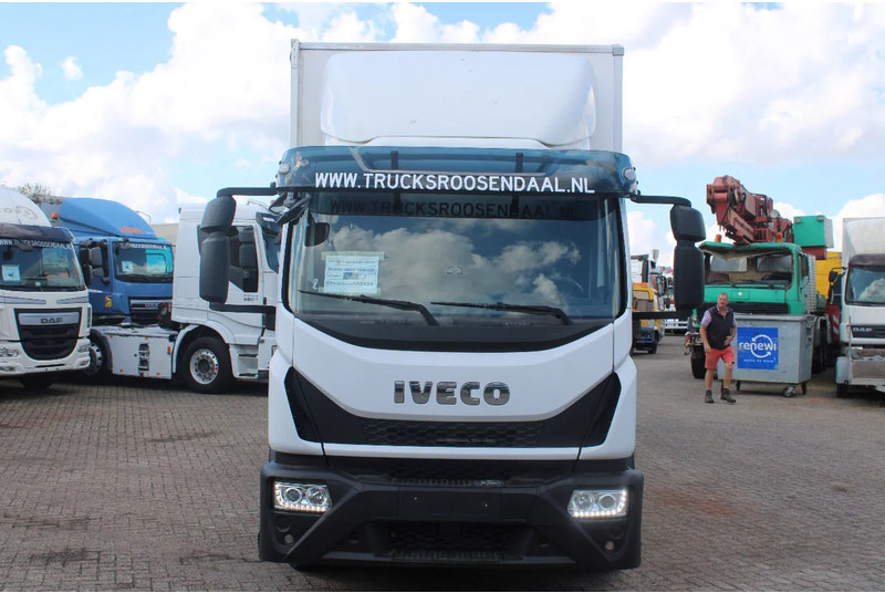 Iveco Eurocargo 120E220 + EURO 6 + 12t + NICE TRUCK - Kravas automašīna ar slēgto virsbūvi: foto 2 Iveco Eurocargo 120E220 + EURO 6 + 12t + NICE TRUCK - Kravas automašīna ar slēgto virsbūvi: foto 2