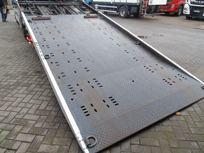 Iveco Eurocargo 140E25 + FULL SYSTEM + TOWING - Autovedējs: foto 4 Iveco Eurocargo 140E25 + FULL SYSTEM + TOWING - Autovedējs: foto 4