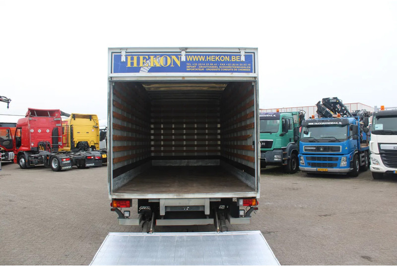 Iveco Eurocargo 80E18 + MANUAL + EURO 5 - Kravas automašīna ar slēgto virsbūvi: foto 4 Iveco Eurocargo 80E18 + MANUAL + EURO 5 - Kravas automašīna ar slēgto virsbūvi: foto 4