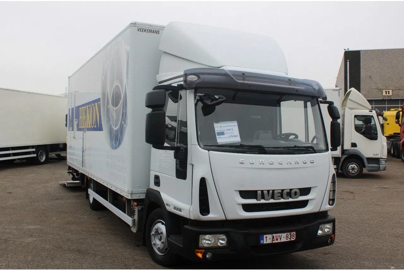 Iveco Eurocargo 80E18 + MANUAL + EURO 5 - Kravas automašīna ar slēgto virsbūvi: foto 2 Iveco Eurocargo 80E18 + MANUAL + EURO 5 - Kravas automašīna ar slēgto virsbūvi: foto 2