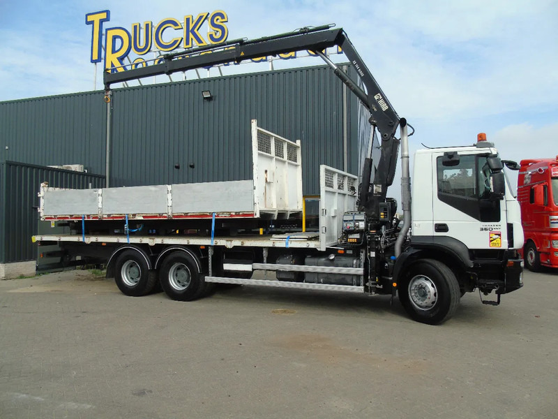 Iveco Eurotrakker 360 EEV + HIAB 144B- 2 + 6X4 + REMOTE + SPRING/BIG AXLE + EURO 5 - Kravas auto ar manipulatoru: foto 3 Iveco Eurotrakker 360 EEV + HIAB 144B- 2 + 6X4 + REMOTE + SPRING/BIG AXLE + EURO 5 - Kravas auto ar manipulatoru: foto 3