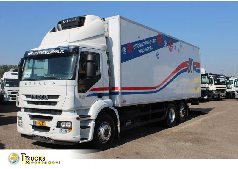 Iveco Stralis 310 + 6X2 EURO 5 + CARRIER + LIFT - Kravas automašīna refrižerators: foto 1 Iveco Stralis 310 + 6X2 EURO 5 + CARRIER + LIFT - Kravas automašīna refrižerators: foto 1
