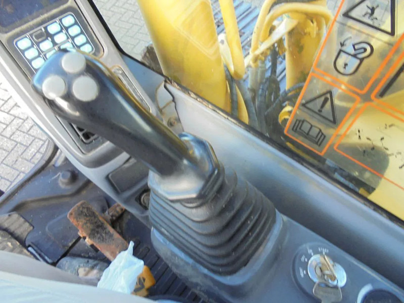 Kāpurķēžu ekskavators Komatsu PC180LC7K Galeo + Bucket + Hamer functie: foto 10