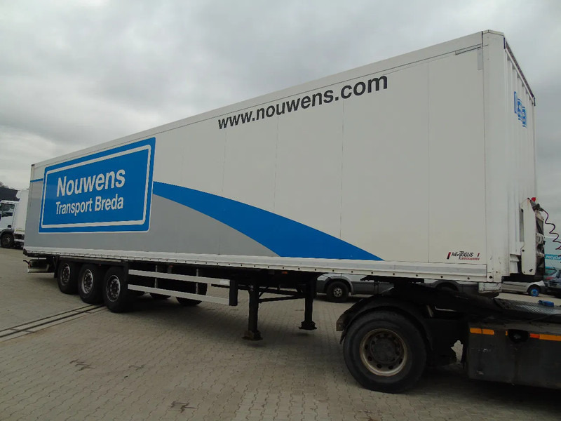 Krone 3xAXLE SAF - Puspiekabe slēgtā virsbūve: foto 2 Krone 3xAXLE SAF - Puspiekabe slēgtā virsbūve: foto 2