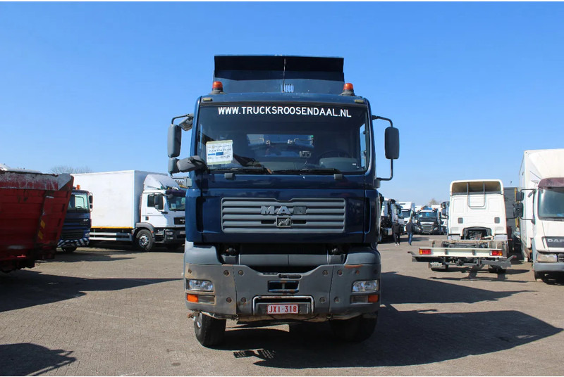 MAN TGA 33.360 + 6X6 + MANUAL - Kravas automašīna pašizgāzējs: foto 5 MAN TGA 33.360 + 6X6 + MANUAL - Kravas automašīna pašizgāzējs: foto 5