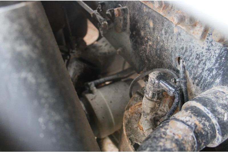 Kravas automašīna - kabeļu sistēma MAN TGA 35.400 8X4 + MANUAL! + NCH kipper/ bitum sprayer: foto 14 Kravas automašīna - kabeļu sistēma MAN TGA 35.400 8X4 + MANUAL! + NCH kipper/ bitum sprayer: foto 14