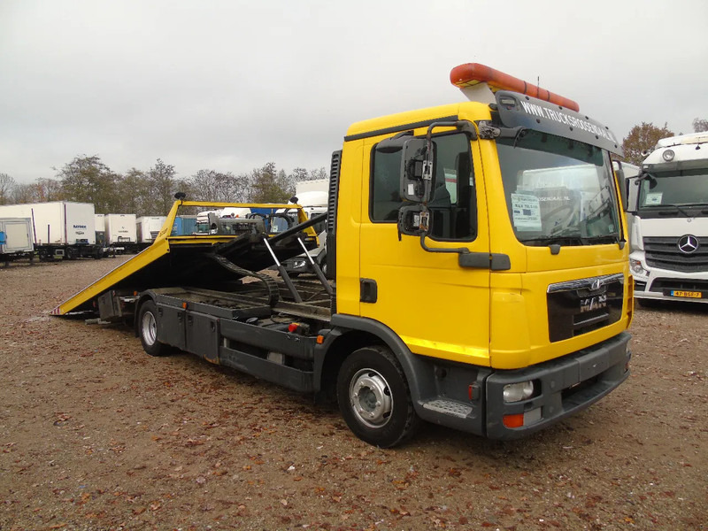 MAN TGL 8.180 + winch + MANUAL + EURO 5 + system working + platform 6 meter - Autovedējs: foto 2 MAN TGL 8.180 + winch + MANUAL + EURO 5 + system working + platform 6 meter - Autovedējs: foto 2
