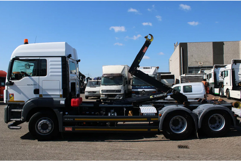 MAN TGS 28.460 + 6X2 + HOOKSYSTEM 20TONS + EURO 6 - Pacēlājs ar āķi: foto 2 MAN TGS 28.460 + 6X2 + HOOKSYSTEM 20TONS + EURO 6 - Pacēlājs ar āķi: foto 2
