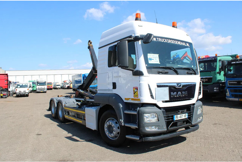 MAN TGS 28.460 + 6X2 + HOOKSYSTEM 20TONS + EURO 6 - Pacēlājs ar āķi: foto 3 MAN TGS 28.460 + 6X2 + HOOKSYSTEM 20TONS + EURO 6 - Pacēlājs ar āķi: foto 3
