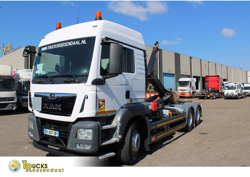MAN TGS 28.460 + 6X2 + HOOKSYSTEM 20TONS + EURO 6 - Pacēlājs ar āķi: foto 1 MAN TGS 28.460 + 6X2 + HOOKSYSTEM 20TONS + EURO 6 - Pacēlājs ar āķi: foto 1