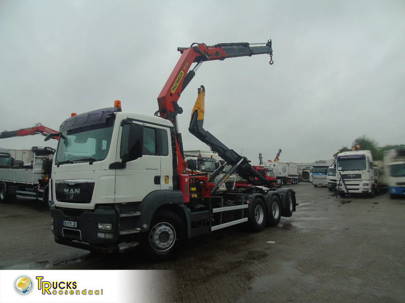 MAN TGS 35.440 + PALFINGER 24500 + 8X4 + EURO 5 + REMOTE - Kravas auto ar manipulatoru: foto 1 MAN TGS 35.440 + PALFINGER 24500 + 8X4 + EURO 5 + REMOTE - Kravas auto ar manipulatoru: foto 1
