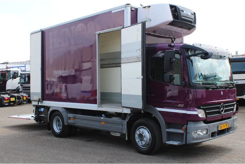 Mercedes-Benz Atego 1222 + carrier + lift + EURO 5 - Kravas automašīna refrižerators: foto 2 Mercedes-Benz Atego 1222 + carrier + lift + EURO 5 - Kravas automašīna refrižerators: foto 2