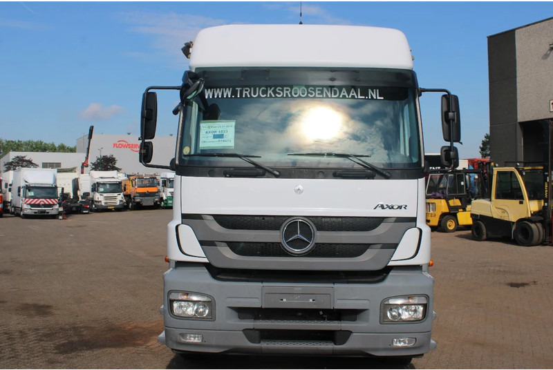 Mercedes-Benz Axor 1833 + euro 5 + lift + intarder - Kravas automašīna ar tentu: foto 2 Mercedes-Benz Axor 1833 + euro 5 + lift + intarder - Kravas automašīna ar tentu: foto 2