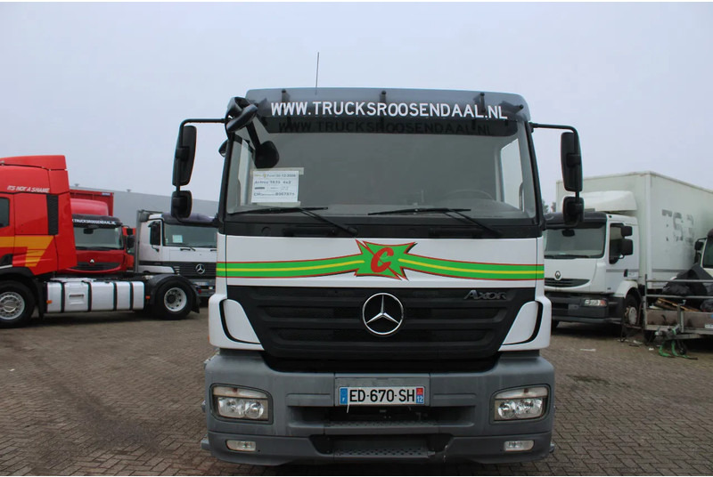 Mercedes-Benz Axor 1833 + tipper + manual - Kravas automašīna pašizgāzējs: foto 3 Mercedes-Benz Axor 1833 + tipper + manual - Kravas automašīna pašizgāzējs: foto 3