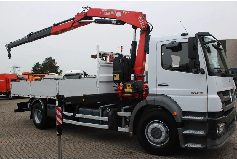 Mercedes-Benz Axor 1929 + FASSI F155 + REMOTE + EURO 5 + MANUAL - Kravas auto ar manipulatoru: foto 2 Mercedes-Benz Axor 1929 + FASSI F155 + REMOTE + EURO 5 + MANUAL - Kravas auto ar manipulatoru: foto 2