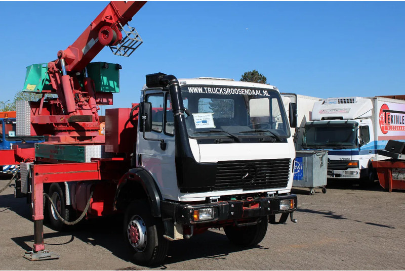 Mercedes-Benz SK 2628 + 6X6 + SPRING + MANUAL + HMK 42TON - Kravas auto ar manipulatoru: foto 4 Mercedes-Benz SK 2628 + 6X6 + SPRING + MANUAL + HMK 42TON - Kravas auto ar manipulatoru: foto 4