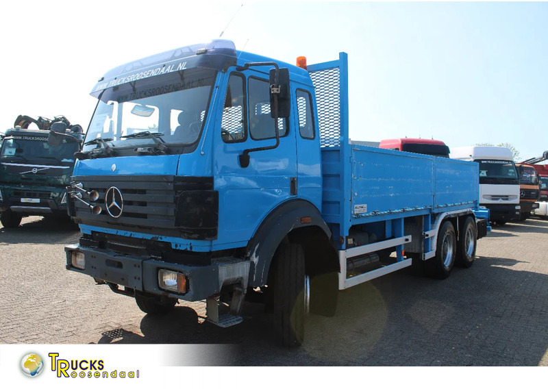 Mercedes-Benz SK 2631 big springs! + EURO 2 + 6X4 + manual/EPS/SPRING/SPRING - Bortu kravas automašīna/ Platforma: foto 1 Mercedes-Benz SK 2631 big springs! + EURO 2 + 6X4 + manual/EPS/SPRING/SPRING - Bortu kravas automašīna/ Platforma: foto 1