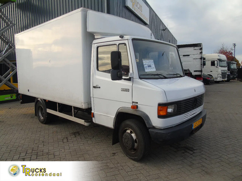 Mercedes-Benz Vario 813 811 + MANUAL + EURO 1 - Kravas automašīna ar slēgto virsbūvi: foto 1 Mercedes-Benz Vario 813 811 + MANUAL + EURO 1 - Kravas automašīna ar slēgto virsbūvi: foto 1
