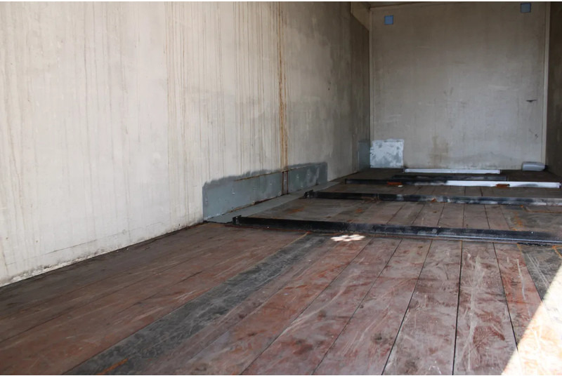 Pacton 2X AXLE + NICE TRAILER - Piekabe slēgtā virsbūve: foto 4 Pacton 2X AXLE + NICE TRAILER - Piekabe slēgtā virsbūve: foto 4