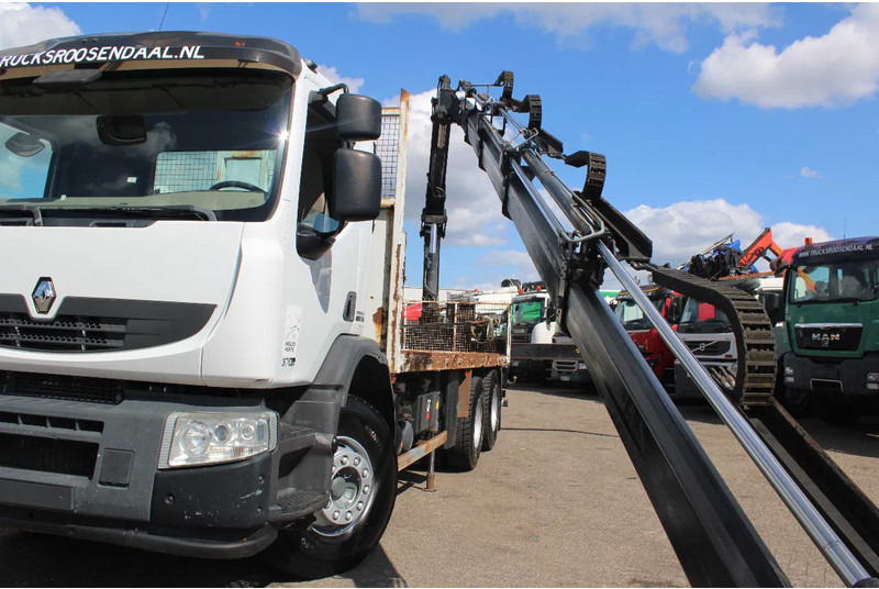 Renault Kerax 370 + HIAB 166-4 HIDRUO + 6X4 + MANUAL + SPRING + REMOTE + EURO 5 + 6X4 - Kravas auto ar manipulatoru: foto 3 Renault Kerax 370 + HIAB 166-4 HIDRUO + 6X4 + MANUAL + SPRING + REMOTE + EURO 5 + 6X4 - Kravas auto ar manipulatoru: foto 3