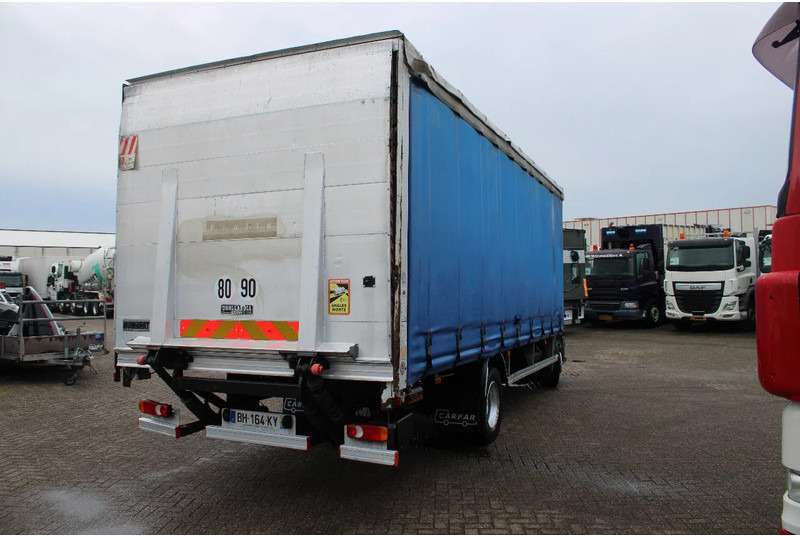 Renault Midlum 220 + MANUAL + LIFT + 12T - Kravas automašīna ar tentu: foto 5 Renault Midlum 220 + MANUAL + LIFT + 12T - Kravas automašīna ar tentu: foto 5