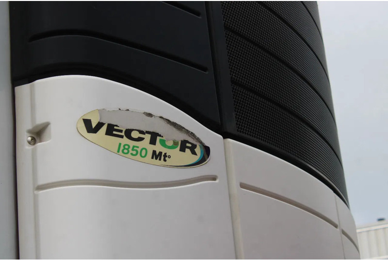 Tracon + CARRIER VECTOR 1850 MT + NL APK -07-2025 - Puspiekabe refrižerators: foto 2 Tracon + CARRIER VECTOR 1850 MT + NL APK -07-2025 - Puspiekabe refrižerators: foto 2