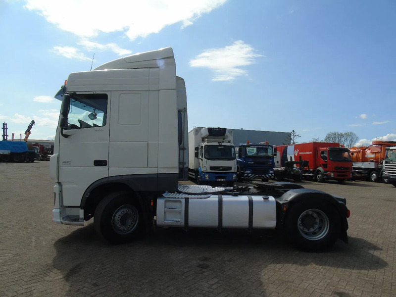 DAF XF 460 + 302KM + PTO + EURO 6 - Vilcējs: foto 4 DAF XF 460 + 302KM + PTO + EURO 6 - Vilcējs: foto 4