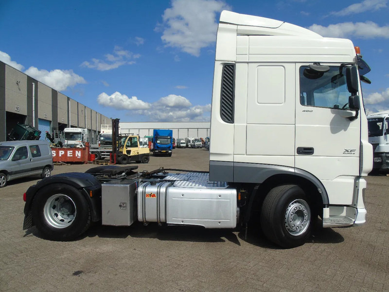 DAF XF 460 + 302KM + PTO + EURO 6 - Vilcējs: foto 3 DAF XF 460 + 302KM + PTO + EURO 6 - Vilcējs: foto 3
