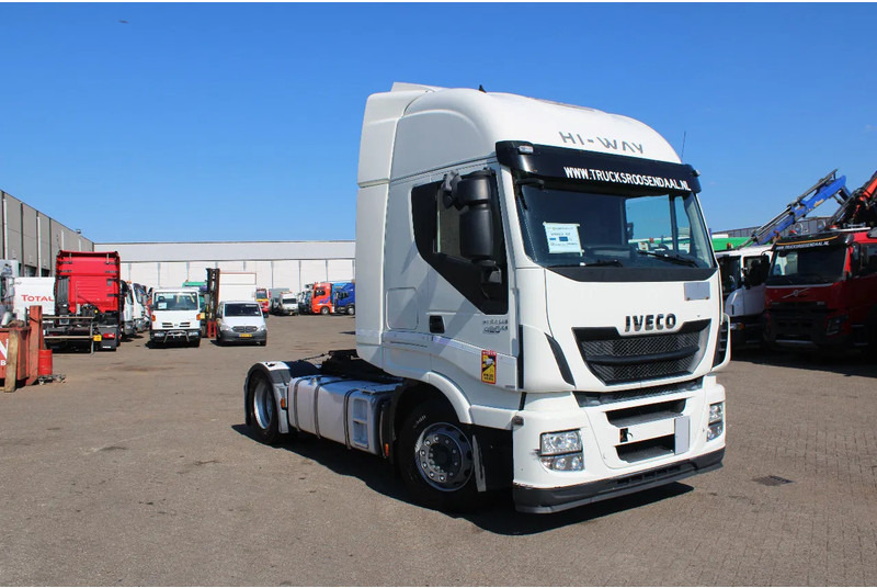 Iveco Stralis 420 + EURO 6 - Vilcējs: foto 3 Iveco Stralis 420 + EURO 6 - Vilcējs: foto 3