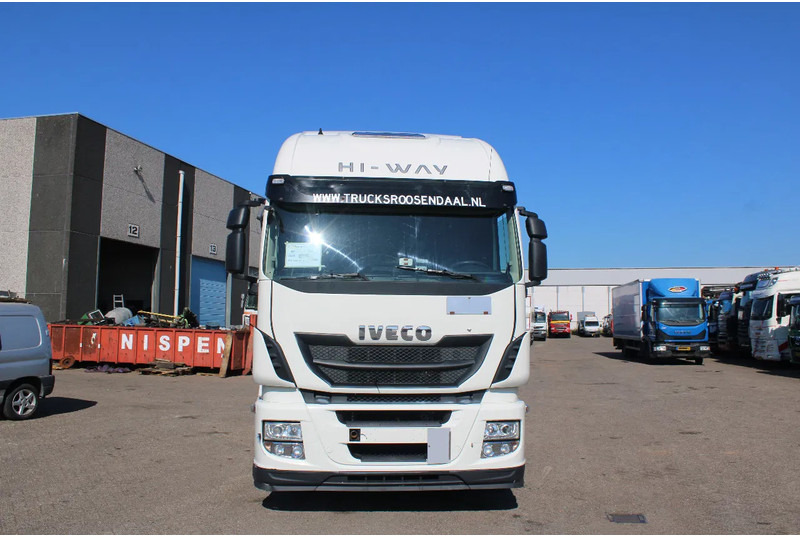 Iveco Stralis 420 + EURO 6 - Vilcējs: foto 4 Iveco Stralis 420 + EURO 6 - Vilcējs: foto 4